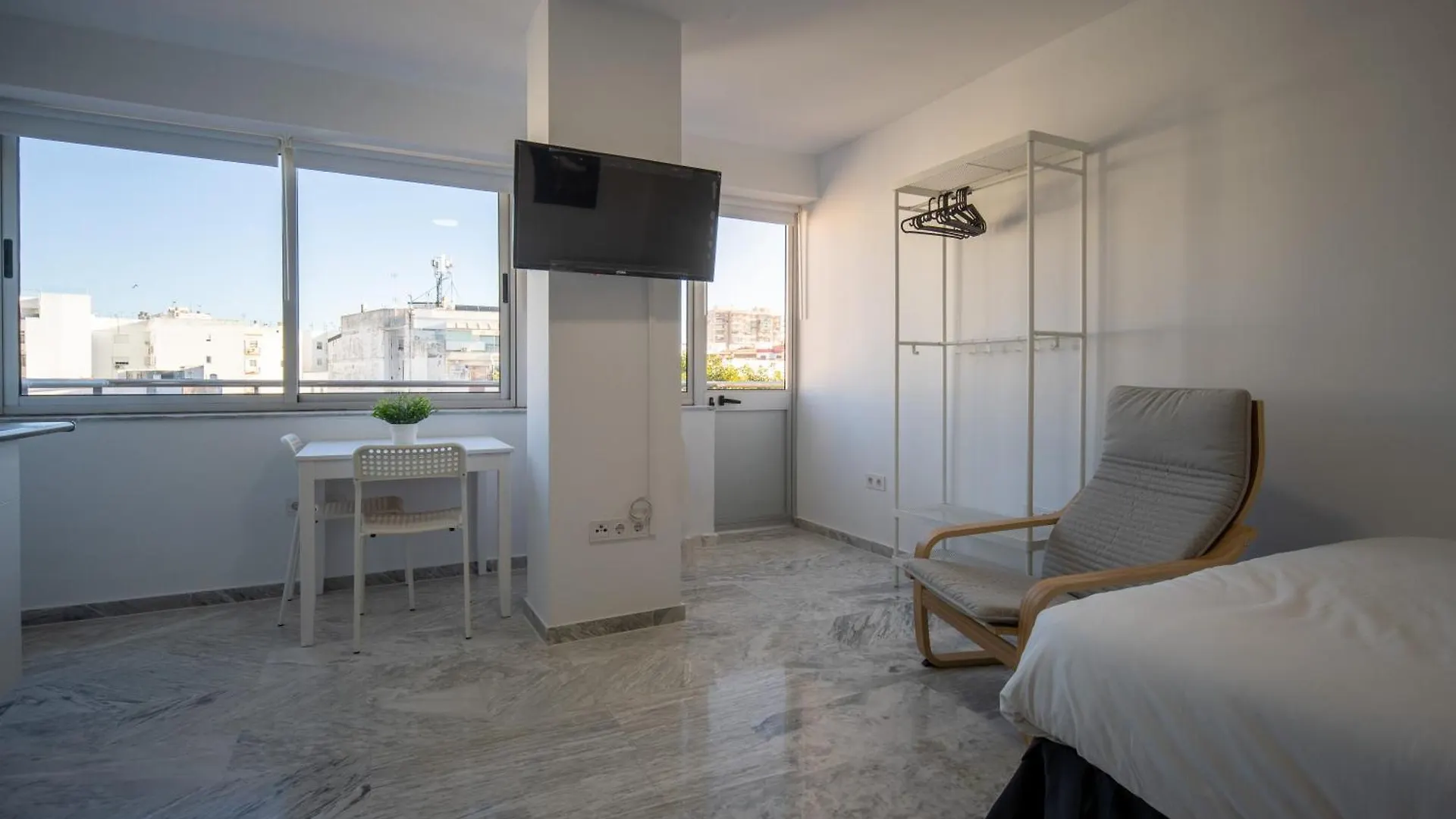 Hostal Antiguo Palacio Hotel Paris Huelva Guest house